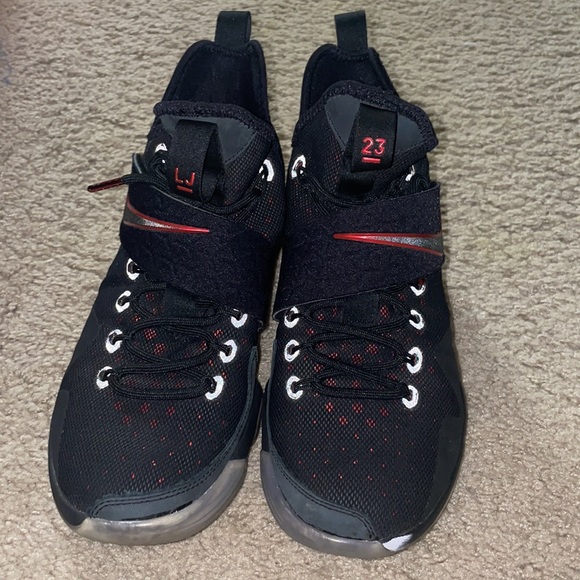 Lebron 14 bred - Picture 2 of 5